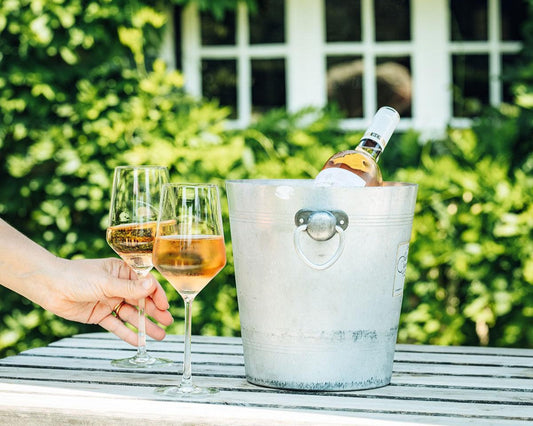 Comment garder son vin frais en été ?