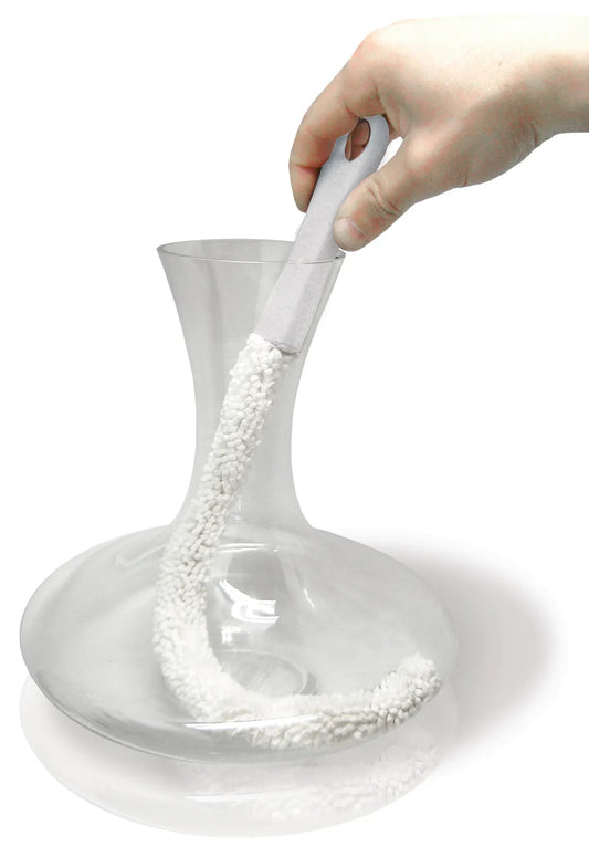 Emilie VinBouquet cleansing brush