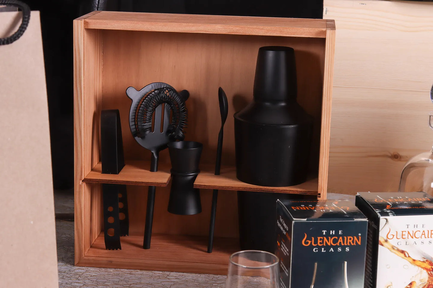 Coffret cocktail Fizz bois teinté cappuccino 5 pièces - Esprit cocktail