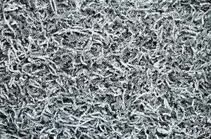 Fibre de calage papier Sizzlepak kraft platin gris (carton de 10kg)