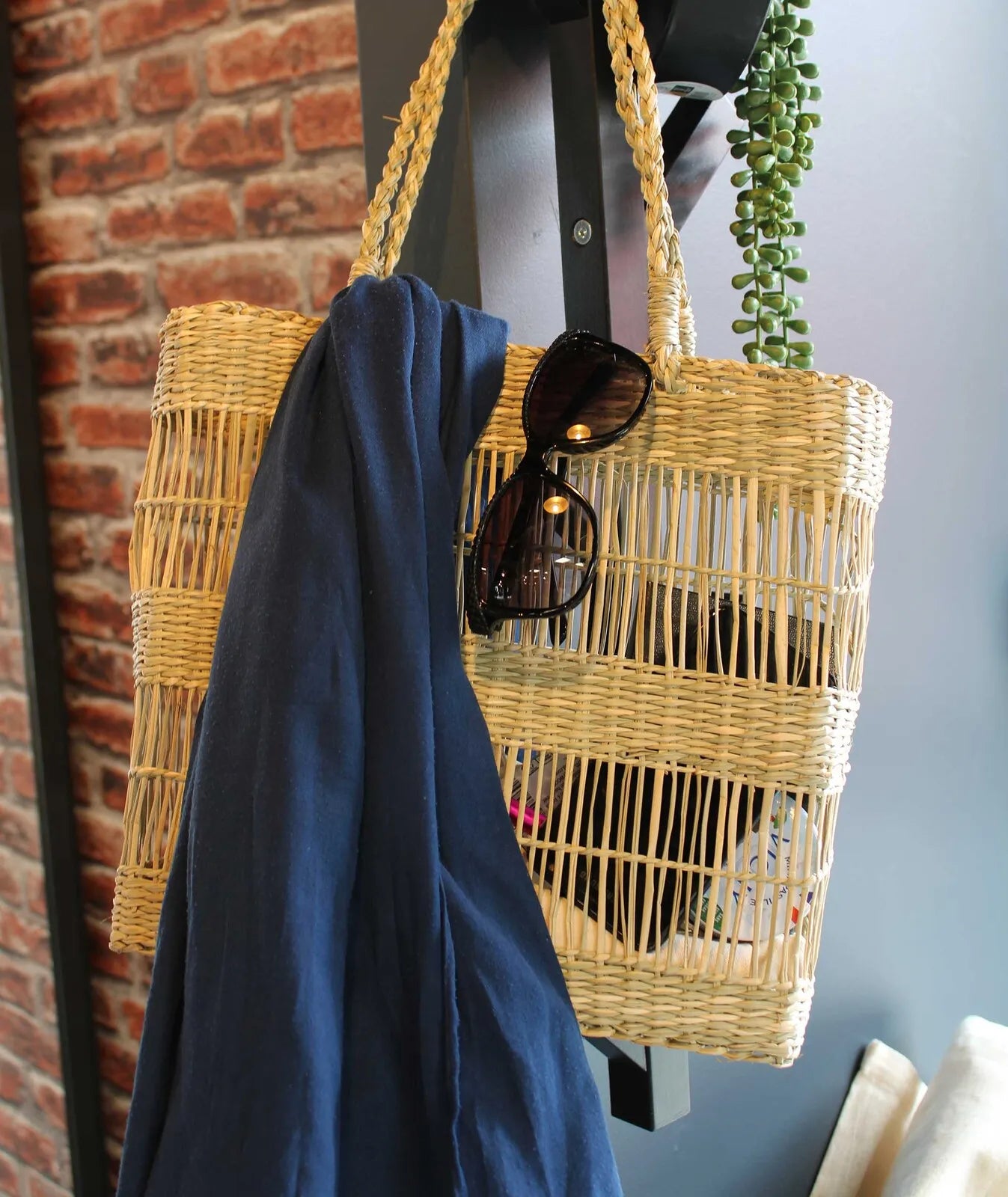 Dune basket made of natural seagrass, 30x10x30cm