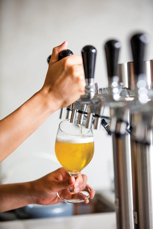 Verre à bière Aldo 58cl sur pied