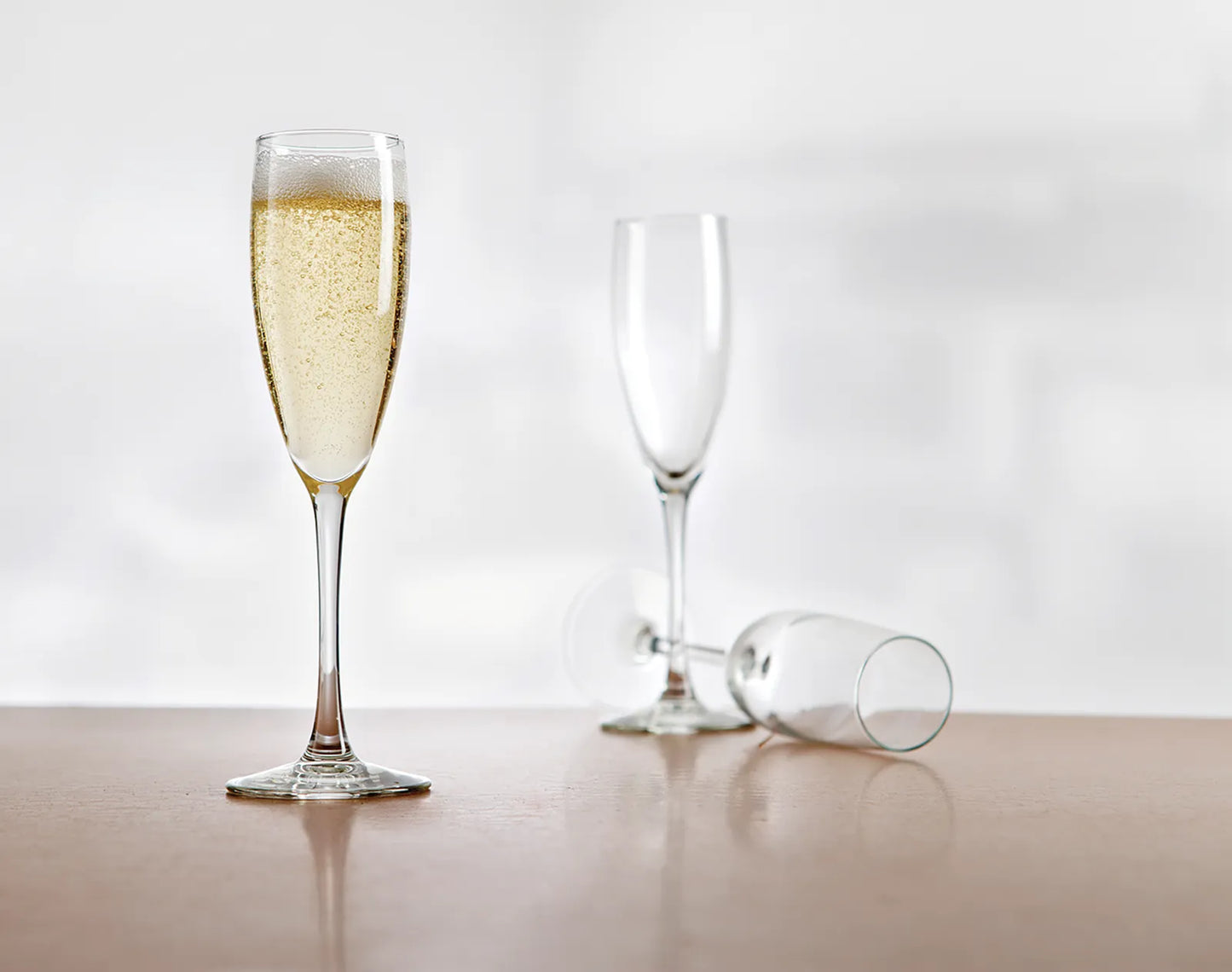 Verre flute Roxanne 17cl sur pied