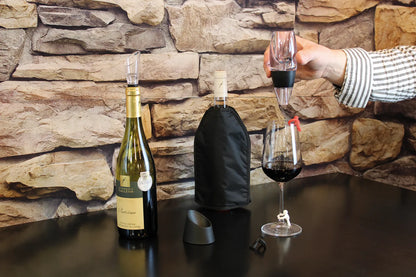 Aérateur/décanteur translucide socle noir Bill Saint Alban