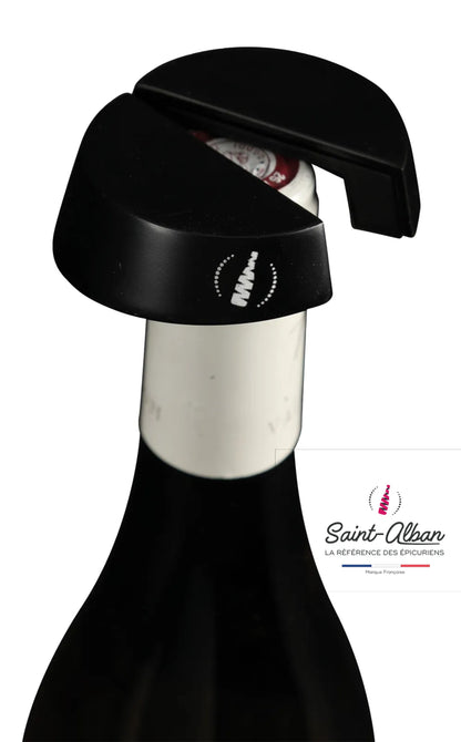 Deric capsule cup, black lacquered zinc, Saint Alban