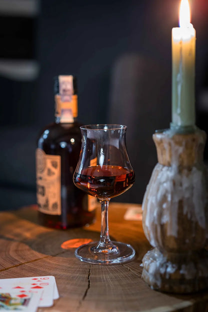 Verre à rhum Santiago 17cl sur pied Maison Forine
