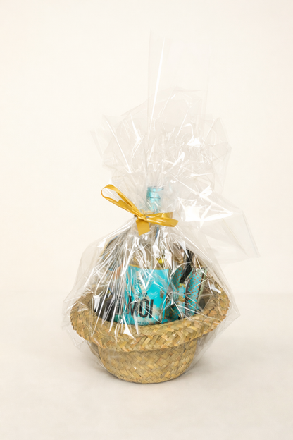 Ernest straw hat with headband - Move along....