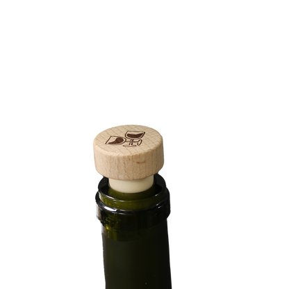 Personalized Charly bottle stopper with natural wood head
